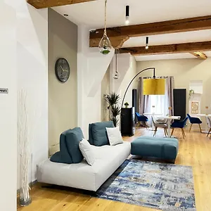 San Petronio House , Bolonia Italia